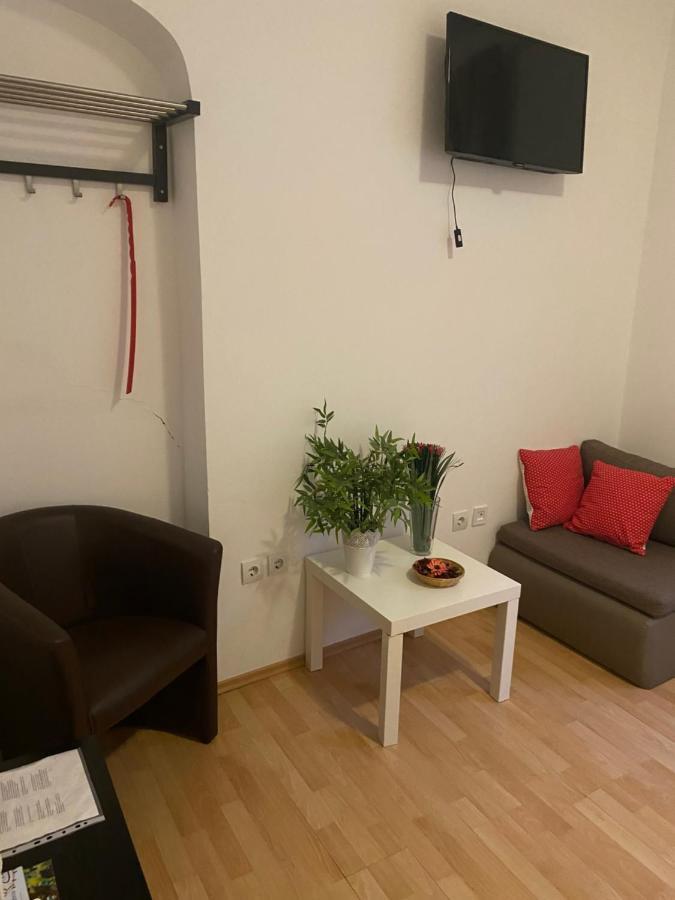 Rooms And Apartments Nokturno Ζάγκρεμπ Εξωτερικό φωτογραφία