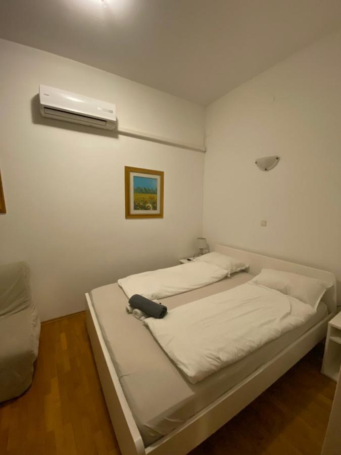 Rooms And Apartments Nokturno Ζάγκρεμπ Εξωτερικό φωτογραφία