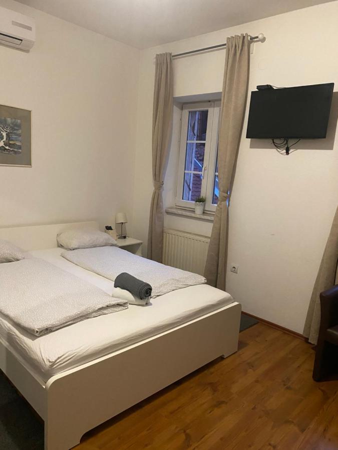 Rooms And Apartments Nokturno Ζάγκρεμπ Εξωτερικό φωτογραφία