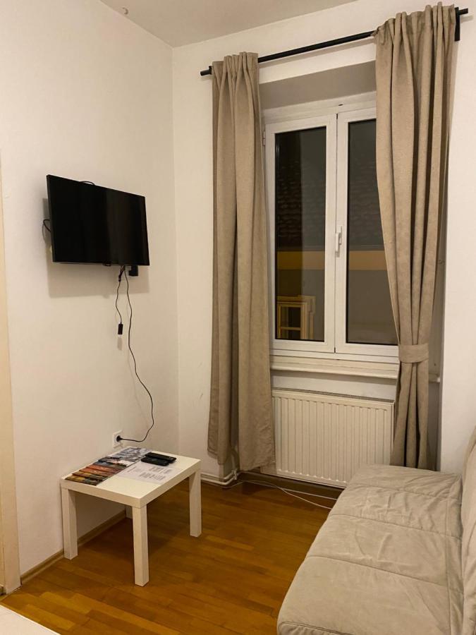 Rooms And Apartments Nokturno Ζάγκρεμπ Εξωτερικό φωτογραφία
